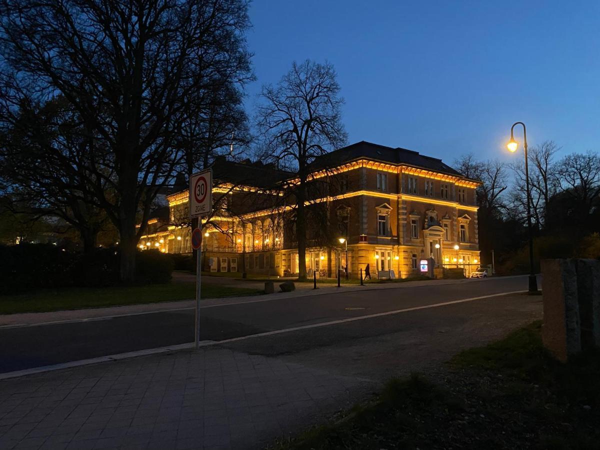 Fewo Roland Ranft Direkt Am Kurpark Barrierearm 60Qm Бад-Ельстер Екстер'єр фото